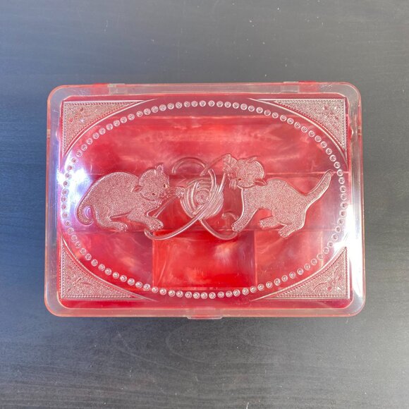 Hommer Mfg Co Hard Plastic Red Kitten Sewing Jewelry Box, Two Kittens on Lid, Co - Picture 3 of 10